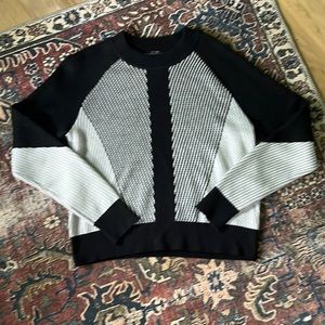 lululemon athletica Black and Gray Crew Neck Sweater